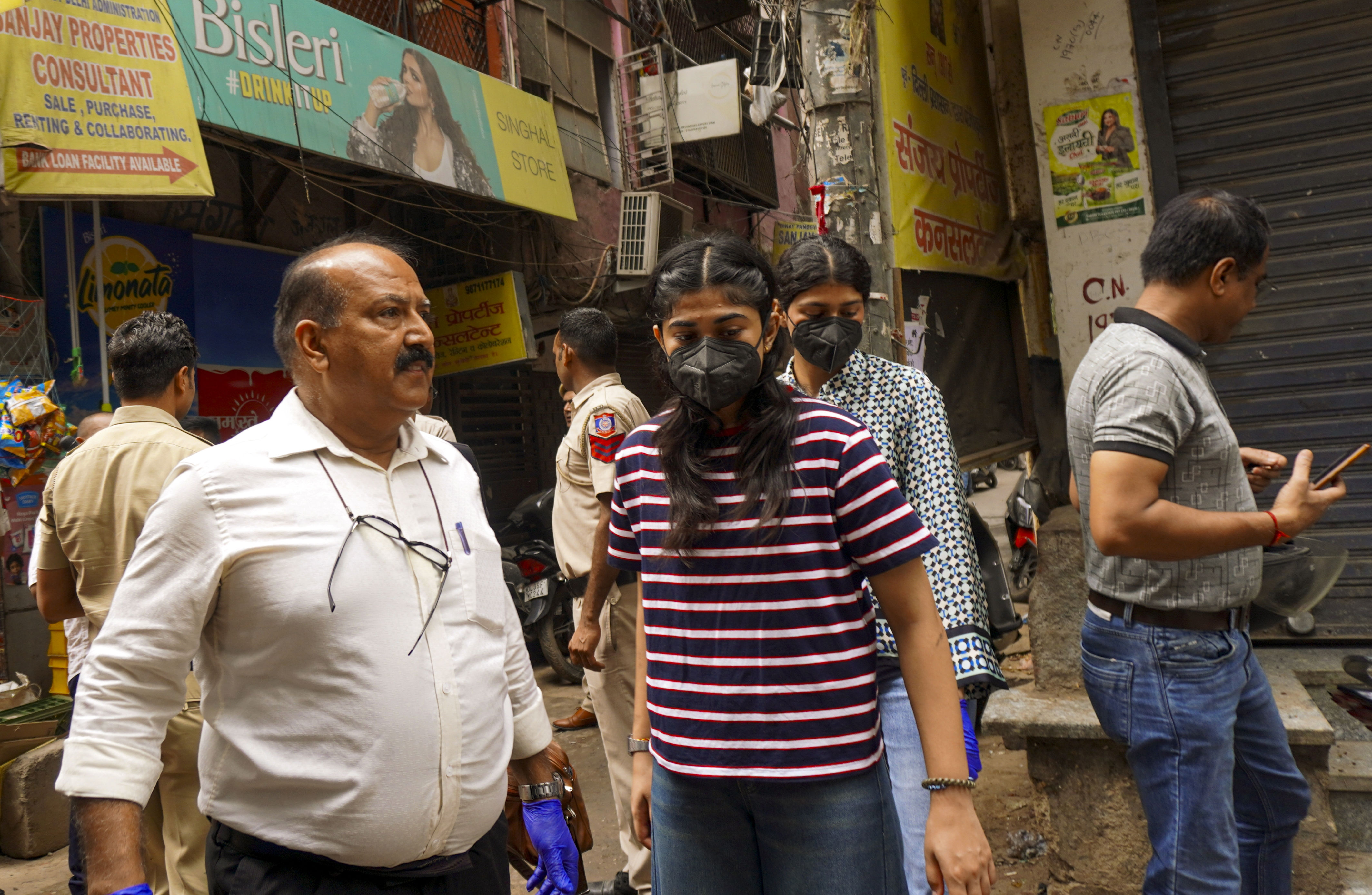 Delhi: Three members of a family killed, two critically injured in ...