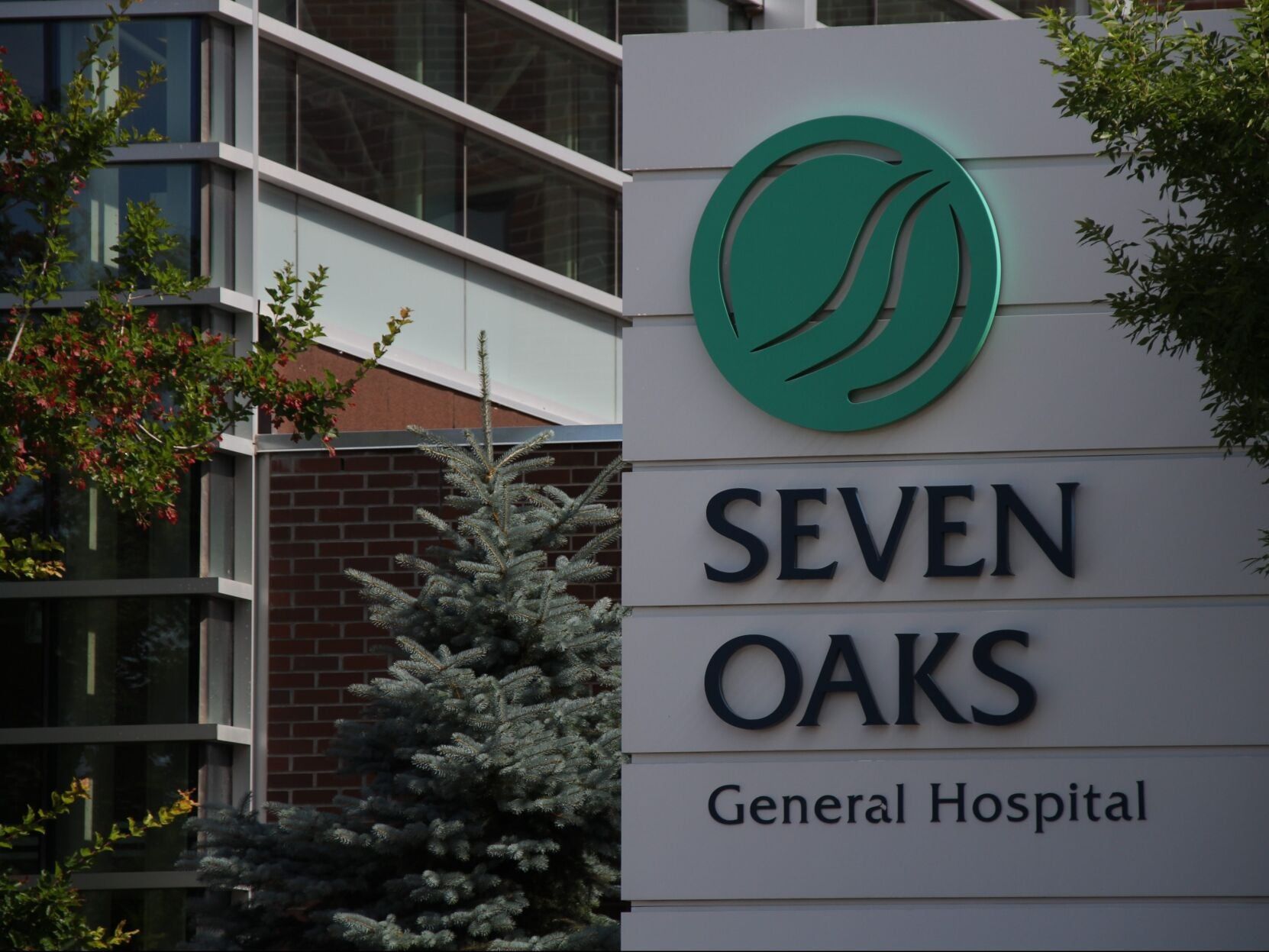 Manitoba rolls out new hospital safety plans this spring