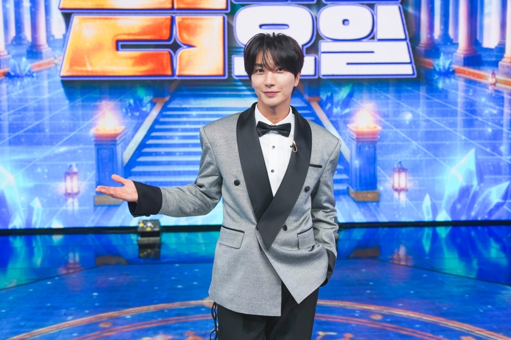 이특, 붐 이어 '금타는 금요일' MC 출격 