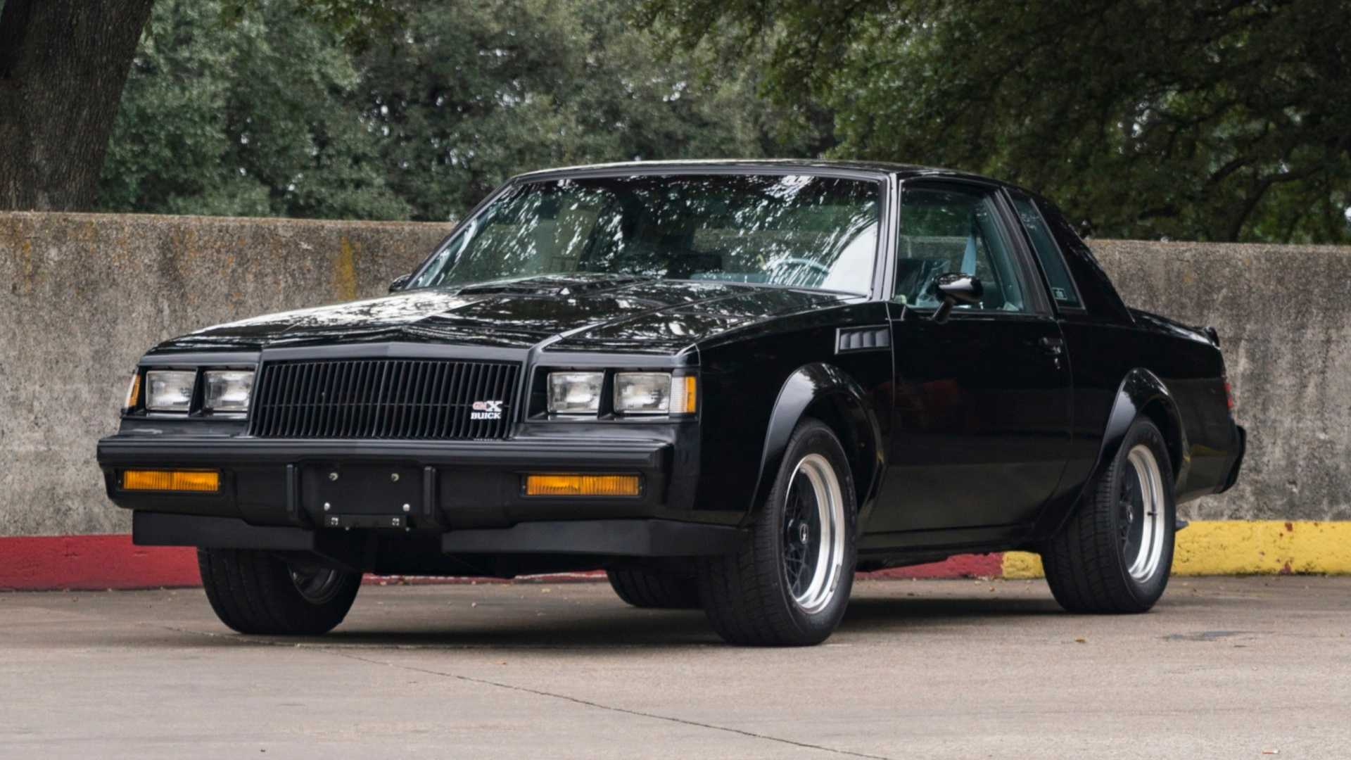 3/4 front view of 1987 Buick GNX
