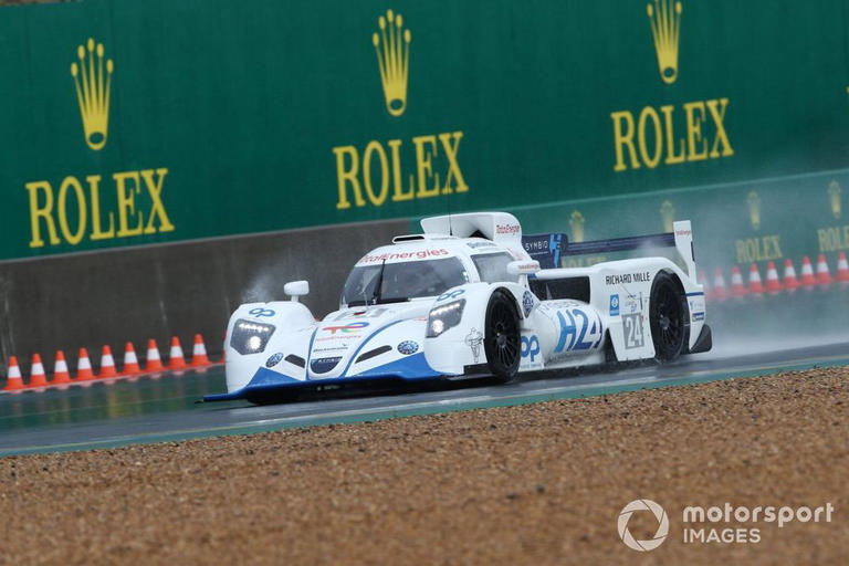 Hypercar manufacturers free to develop chassis and hybrid systems as ...