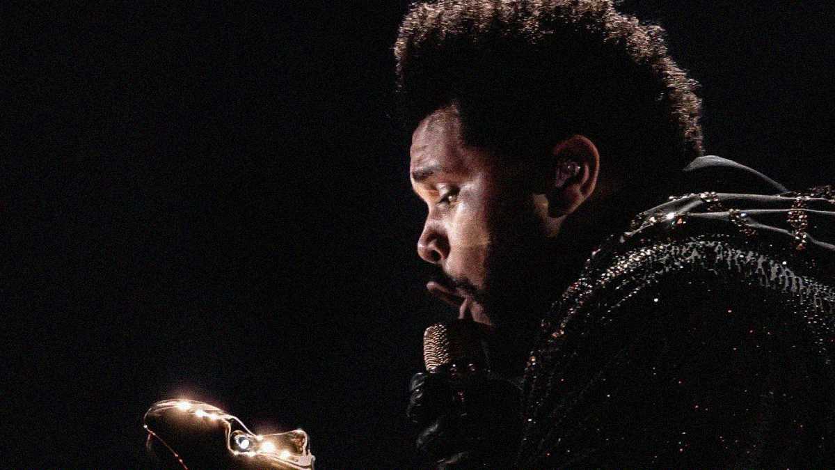 14 songs that spent an unusually long time on the charts