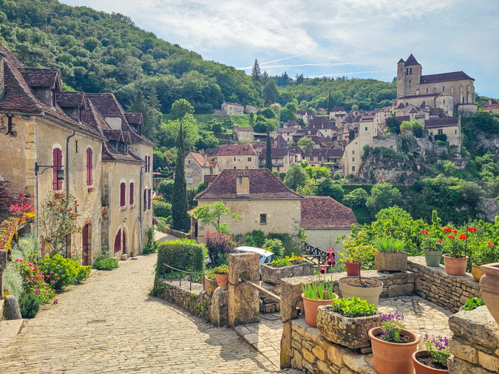 10 Ridiculously Picturesque Villages in Southwest France