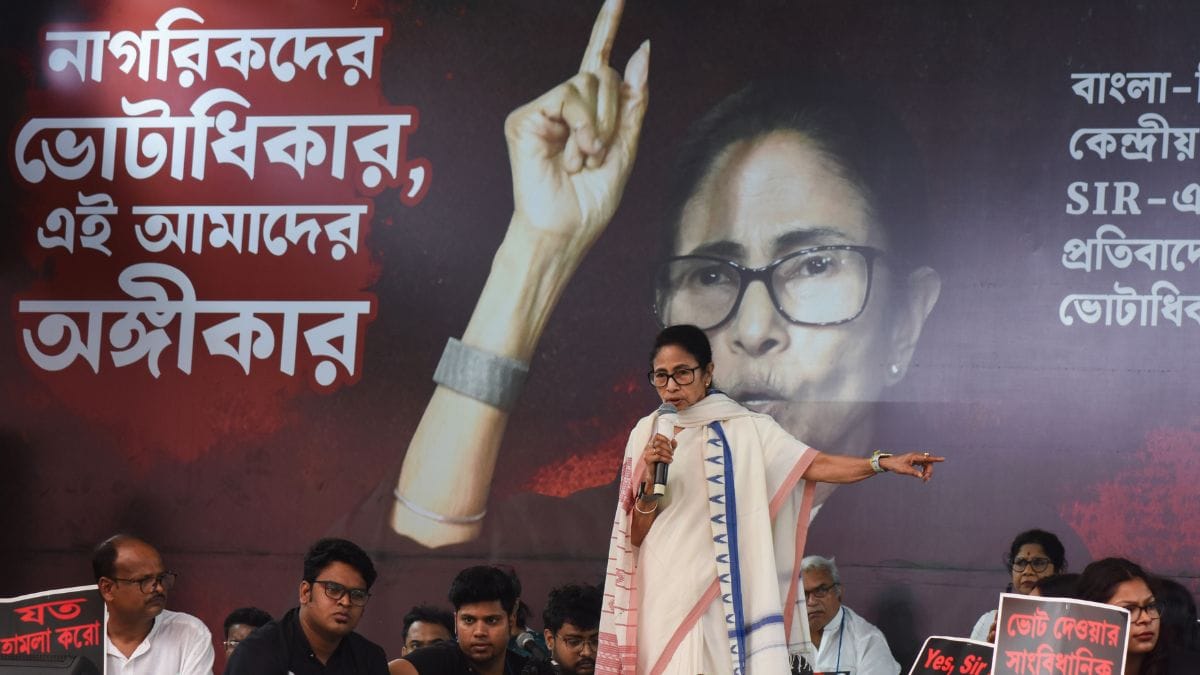 FIR against Mamata for ‘threatening communal harmony’ during march ...