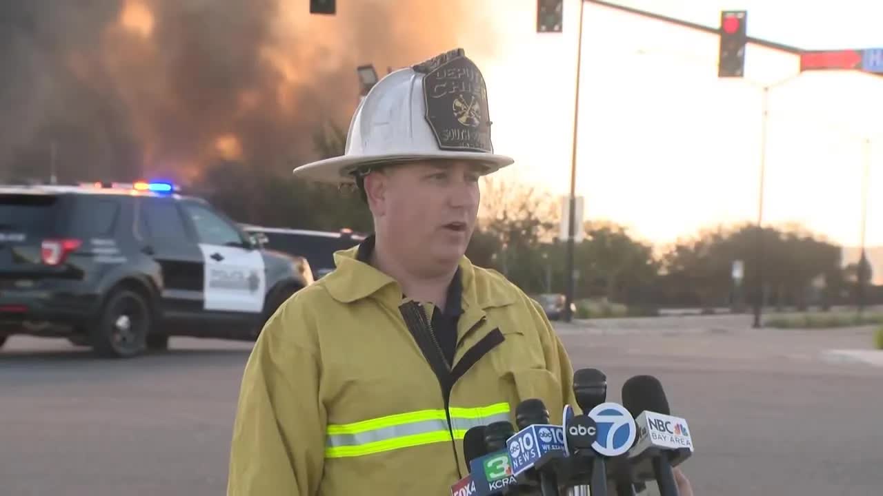 Fire official warns about air quality in Friday update on Tracy ...