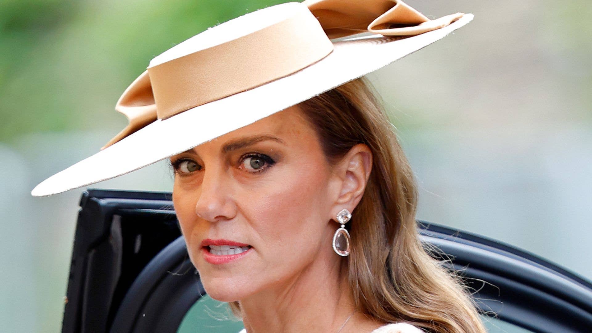 Princess Kate has a private 'coolness' away from her warm public image ...