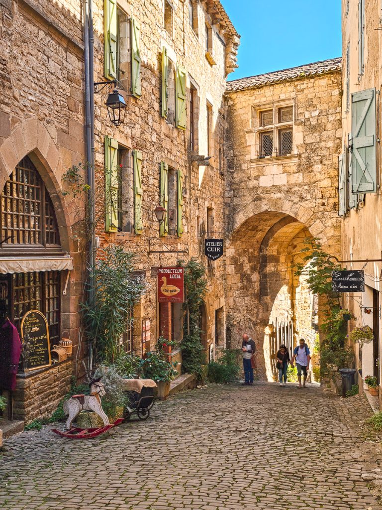 10 Ridiculously Picturesque Villages in Southwest France