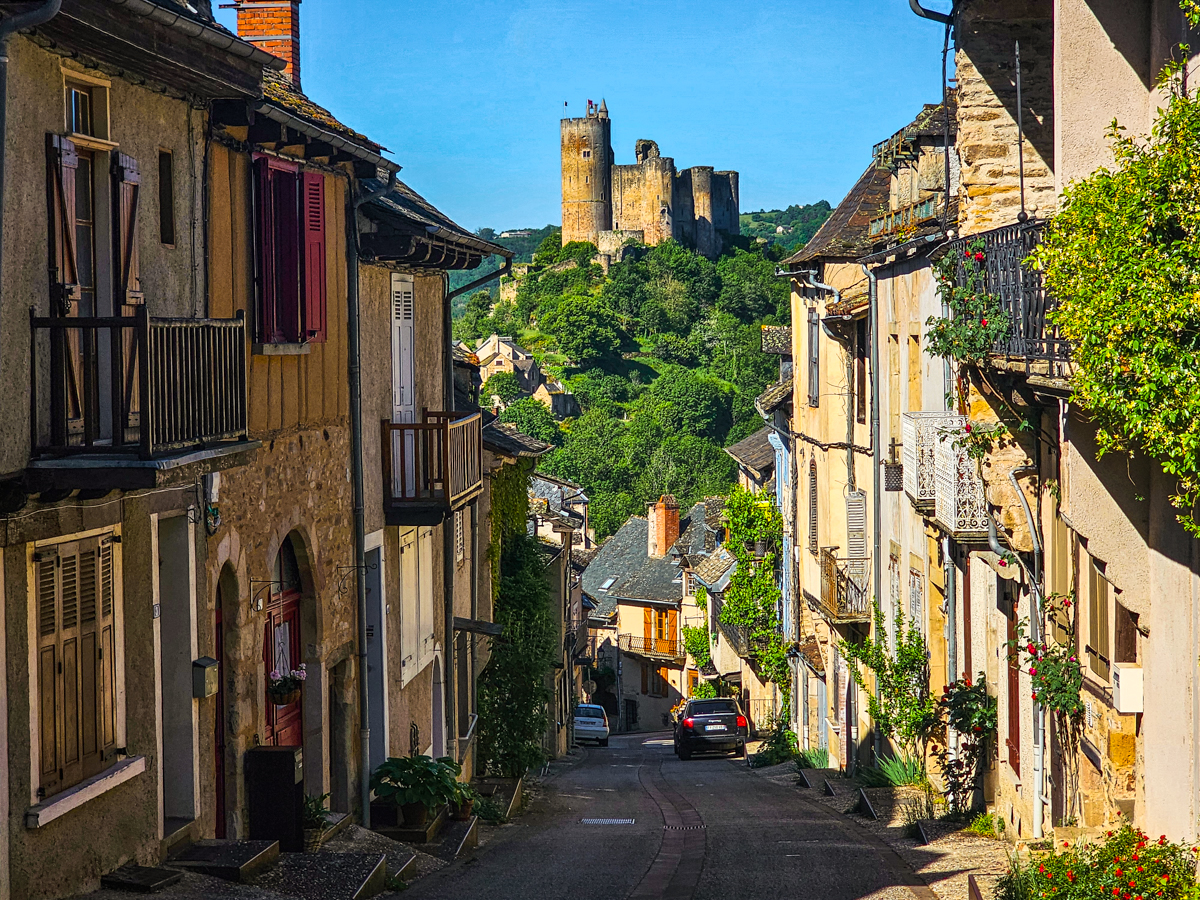 10 ridiculously picturesque villages in southwest France