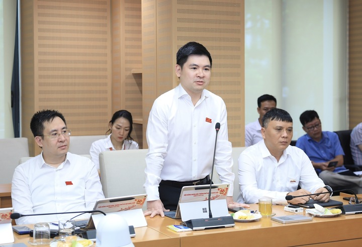 Phó Chủ tịch T&T: Đội U19 Hà Nội không đủ giường nằm, CLB muốn đầu tư lại gặp khó