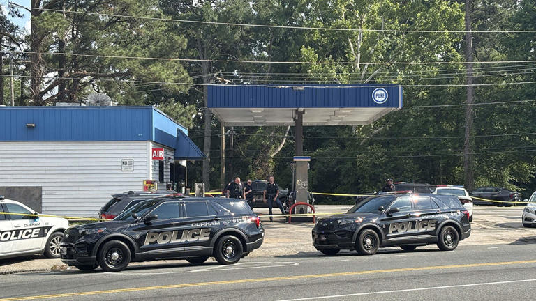 19-year-old charged with murder after man found shot on Cornwallis Road ...