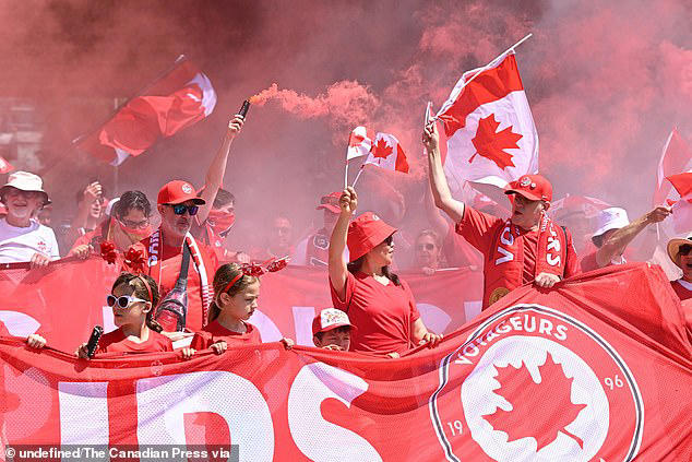 Fans slam 'defrosted' Michael Buble over 'garbage' Canada World Cup ...