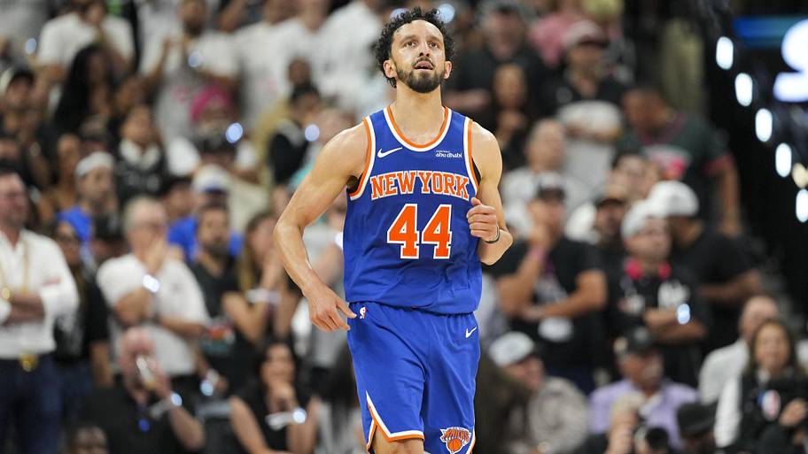 Knicks bench's disappearing act could lead to their demise in Game 5