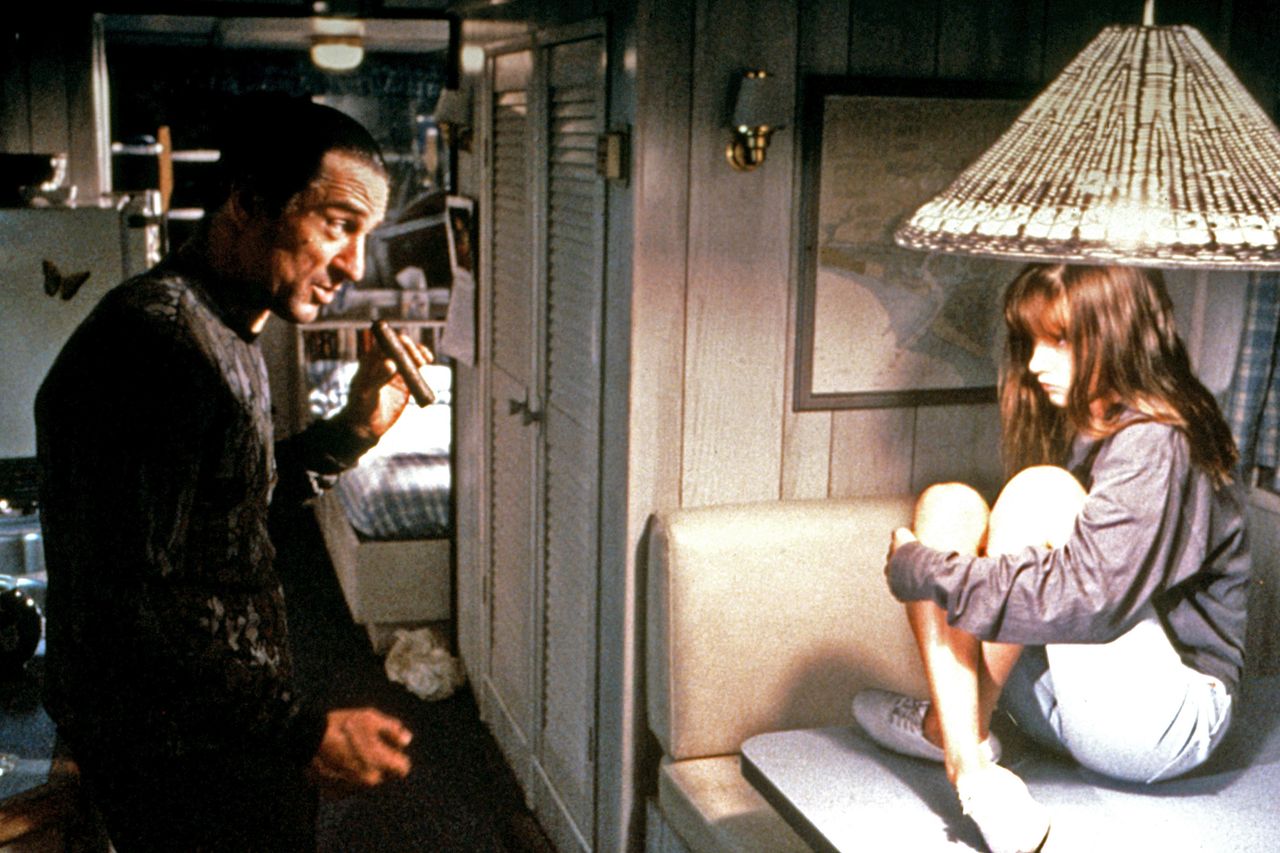 CAPE FEAR, Robert DeNiro, Juliette Lewis, 1991