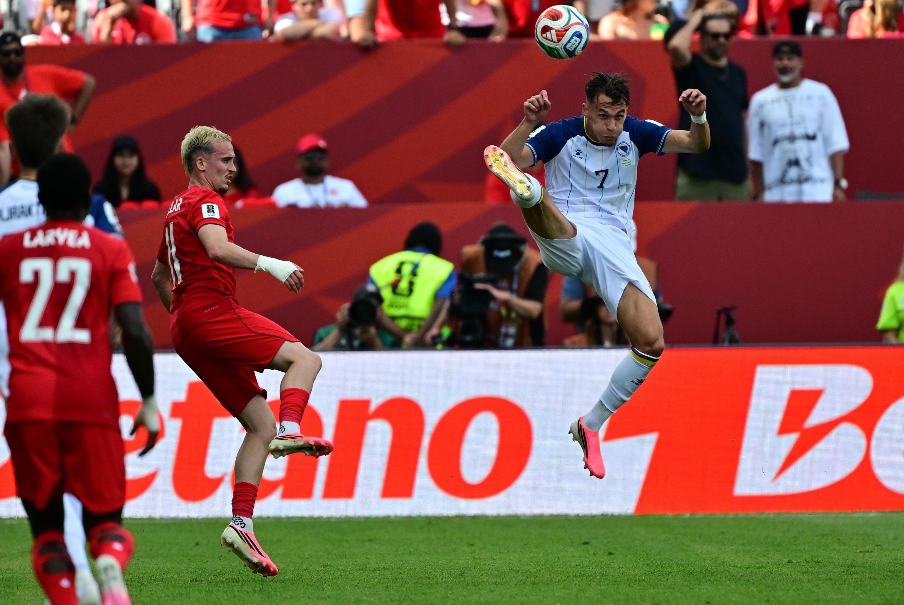 mondiali-2026-canada-bosnia-1-1-pari-all-esordio-per-i-giustizieri