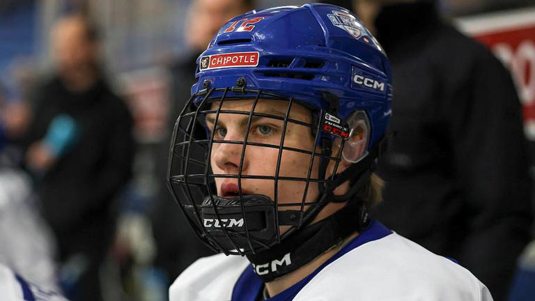 Drafting Casey Mutryn would give the Flyers the speed they desperately need