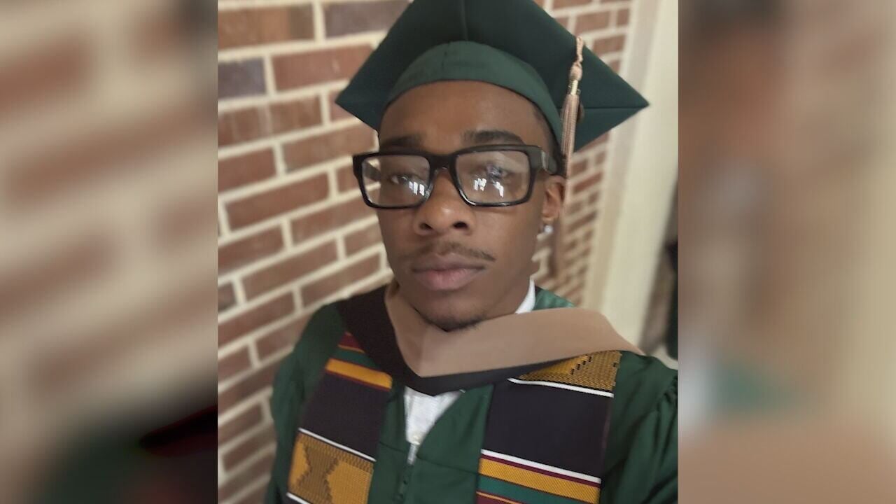 ‘It’s just crickets’: Recent college grads face difficult job market