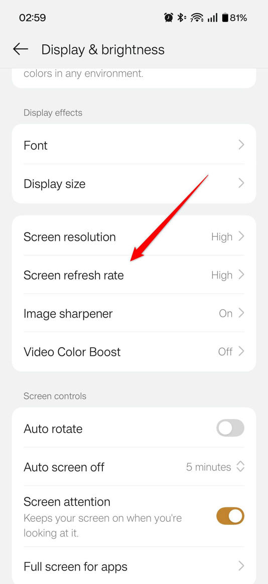 The screen refresh rate option in Display settings.