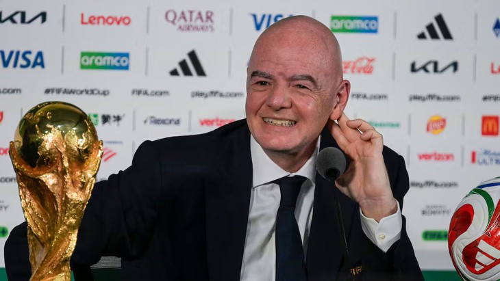 Chủ tịch FIFA bị chê thậm tệ vì 'đùa quá lố' về World Cup