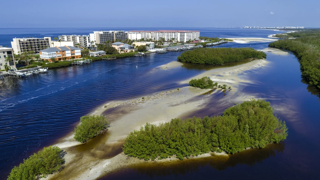 17 Unforgettable West Florida Destinations to Explore