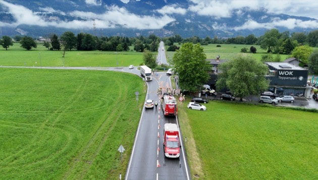 Bei diesem Kreisverkehr kam es zu dem Crash.