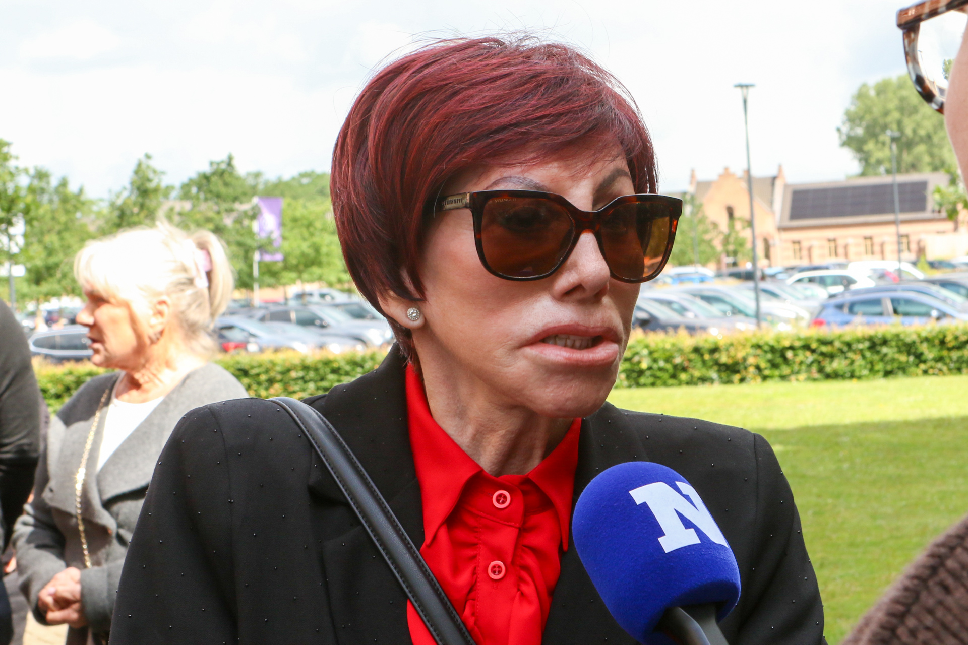 Jacky Lafon onwel op afscheid Margriet Hermans