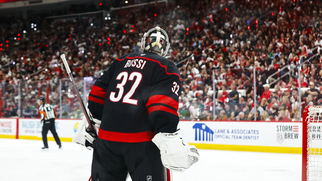 Hurricanes move within one win of Stanley Cup after Game 5 win