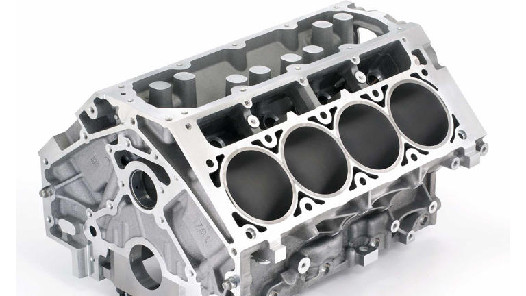 7.0 liters, 505 HP, and 7,000 RPM - the LS7 V8 remains a technological ...