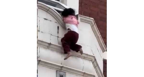 Indian man uses cricket reflexes to catch toddler mid-air after window ...