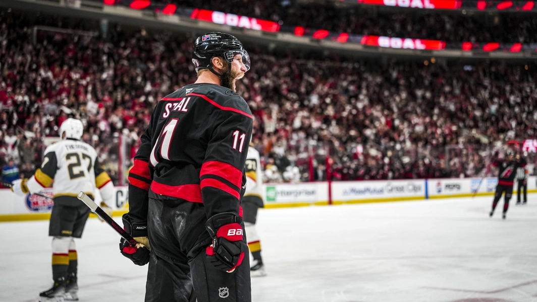 Hurricanes move within one win of Stanley Cup after Game 5 win