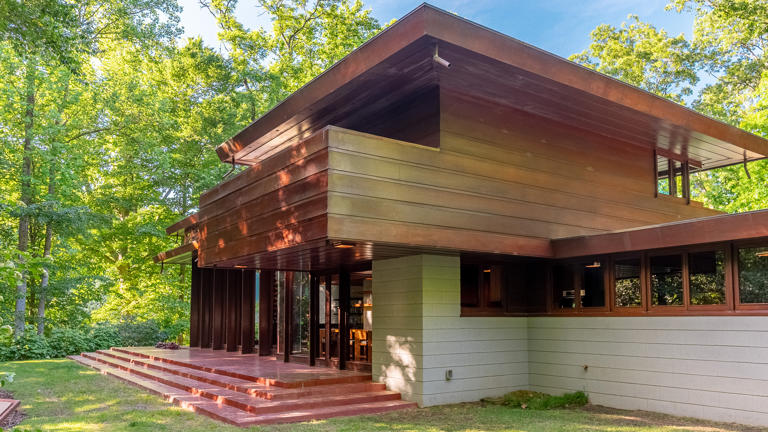 In the US, this stunning museum is home to a Frank Lloyd Wright house ...