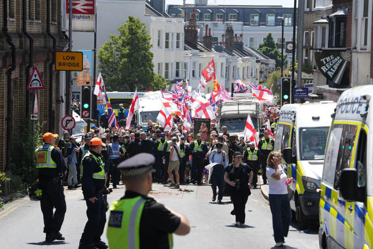 Multiple arrests made as anti-immigration and counter protest held in ...