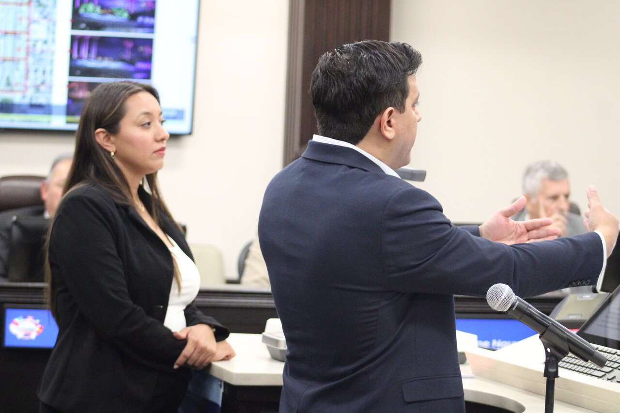 Proposal to beautify Laredo gateway submitted to city