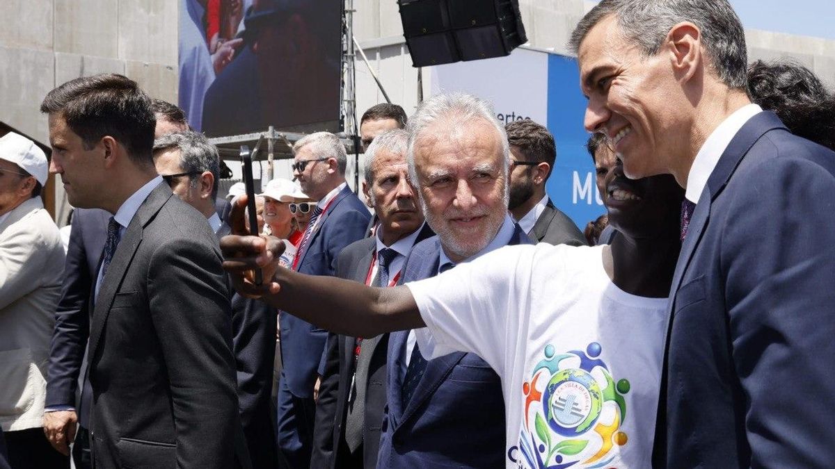 Los hermanos Sánchez, los únicos en Arguineguín que se prestaron a ...