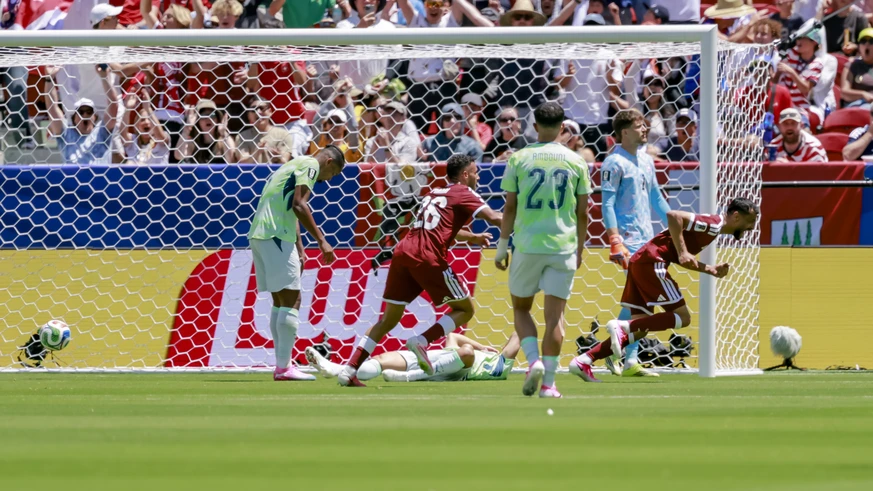 la-suisse-se-fait-surprendre-par-le-qatar-en-fin-de-match