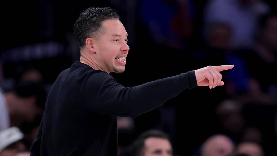 Mitch Johnson defends De'Aaron Fox ahead of NBA Finals Game 5: 'We