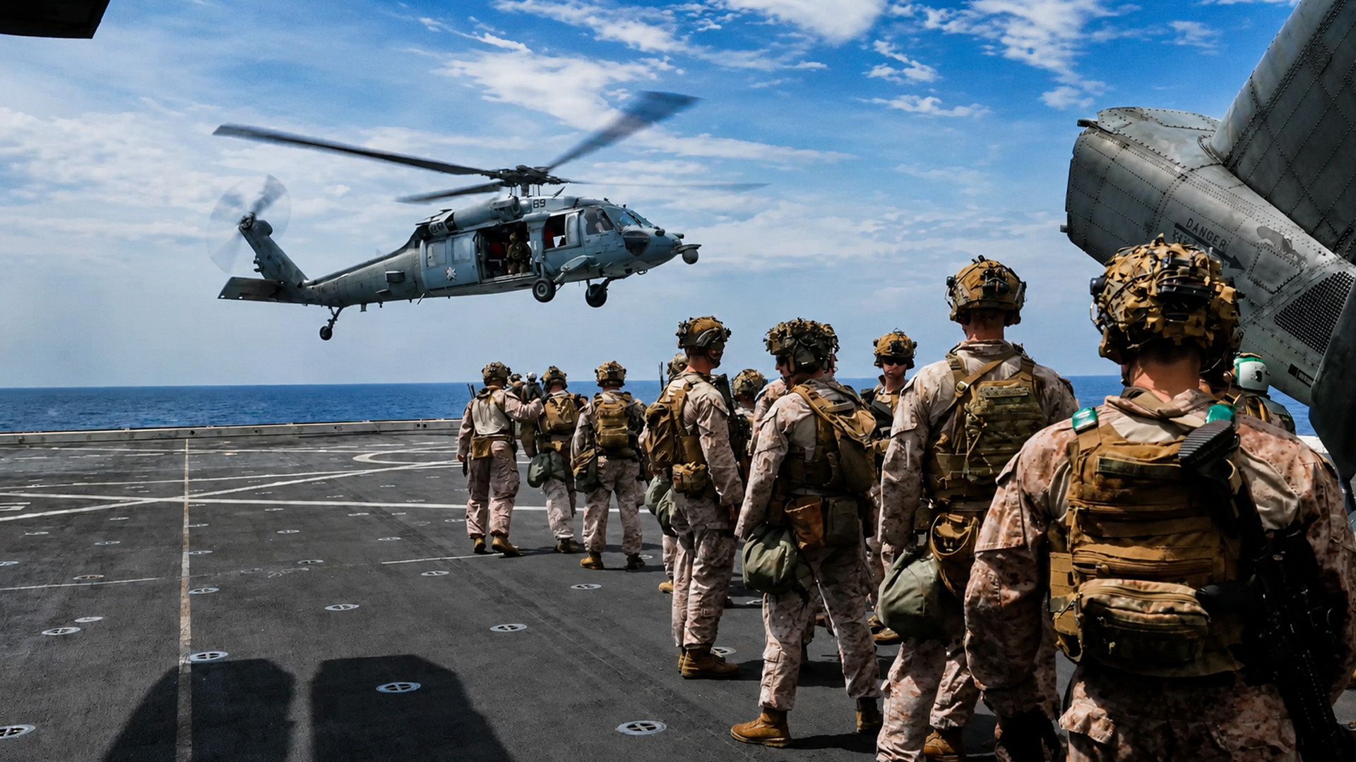 US Marines practice hoist operations at sea