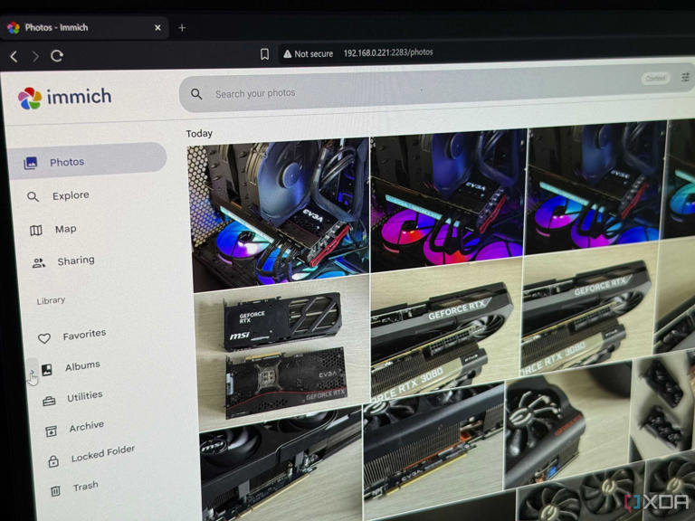 I share my Immich photos publicly without exposing my server, and here ...