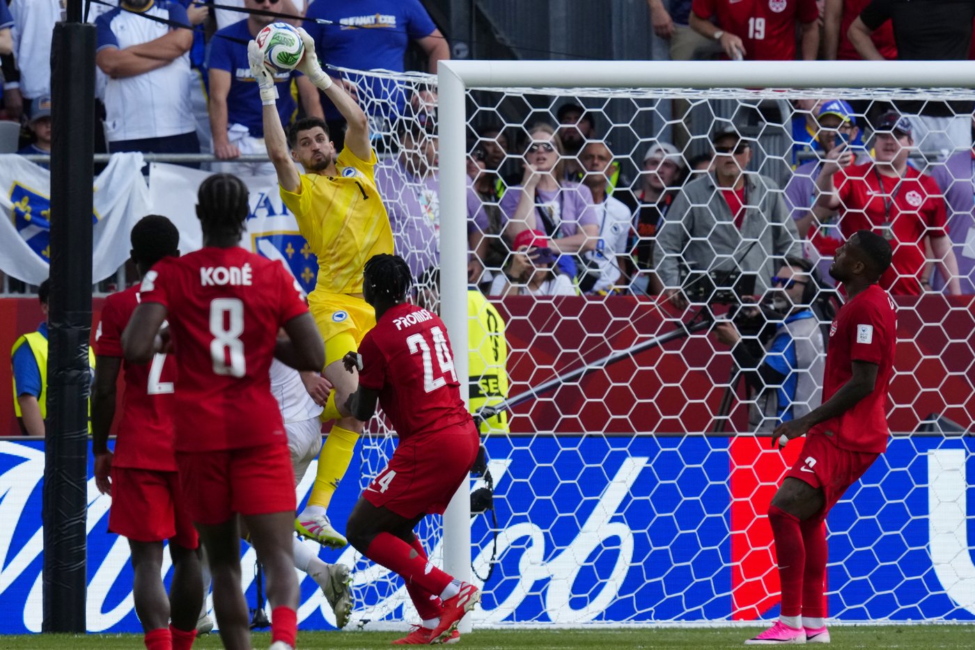 A point in hand, Canada's next goal is first FIFA World Cup victory