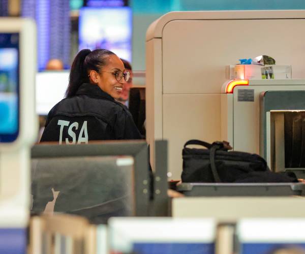 TSA Gold+ hands airport screening tech to private vendors