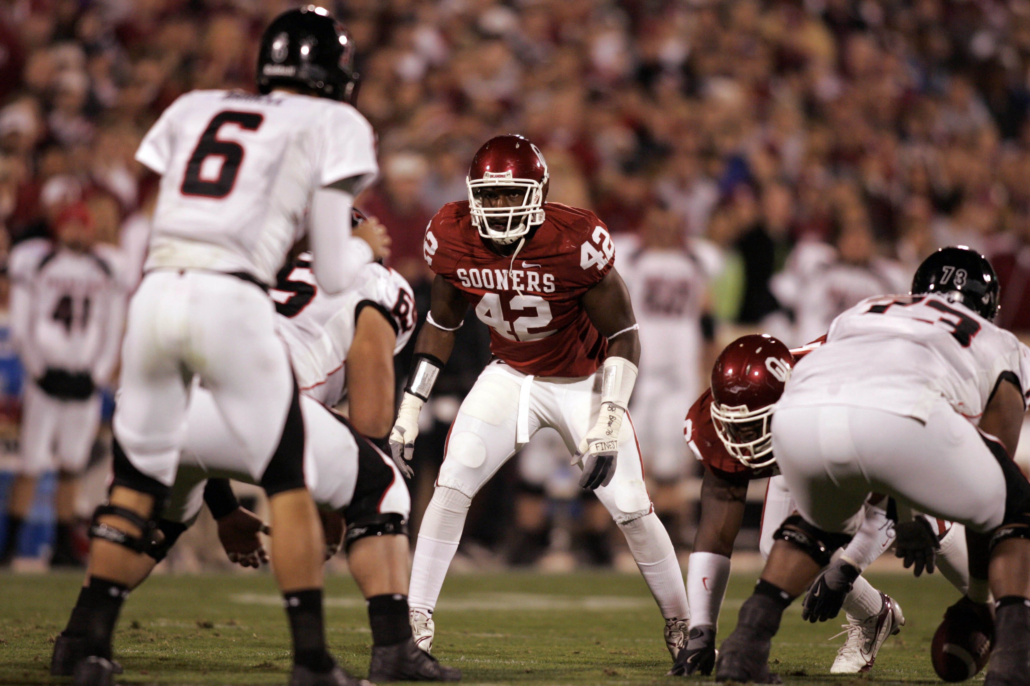 Oklahoma defensive analyst now coordinator at high school program