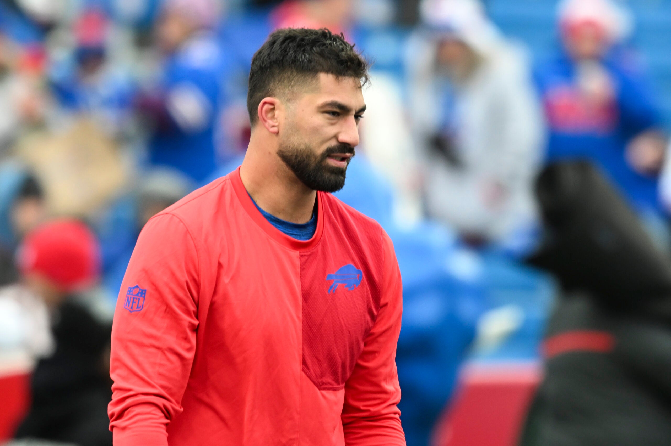 Eagles make intriguing roster decision in low-risk move to bolster edge ...