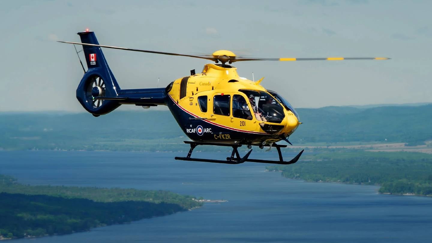 royal-canadian-air-force-receives-first-h135-for-aircrew-training