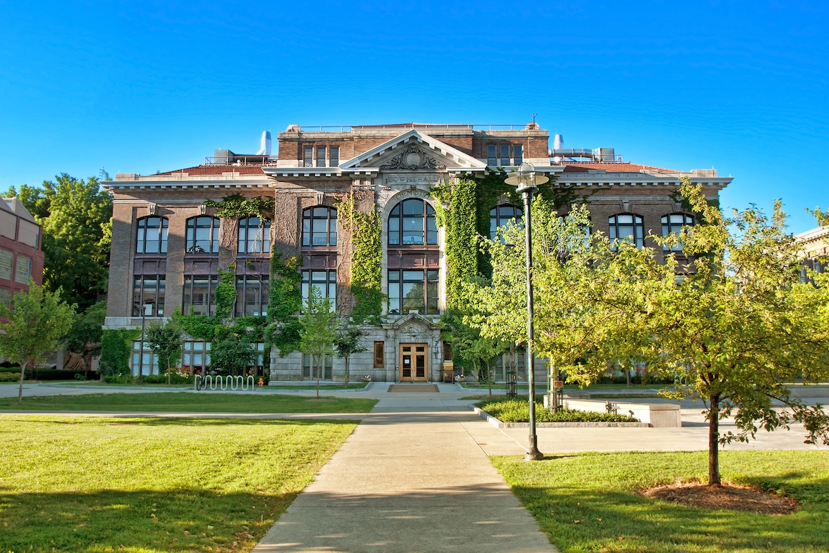 Syracuse University admits first budget deficit in years after missing ...
