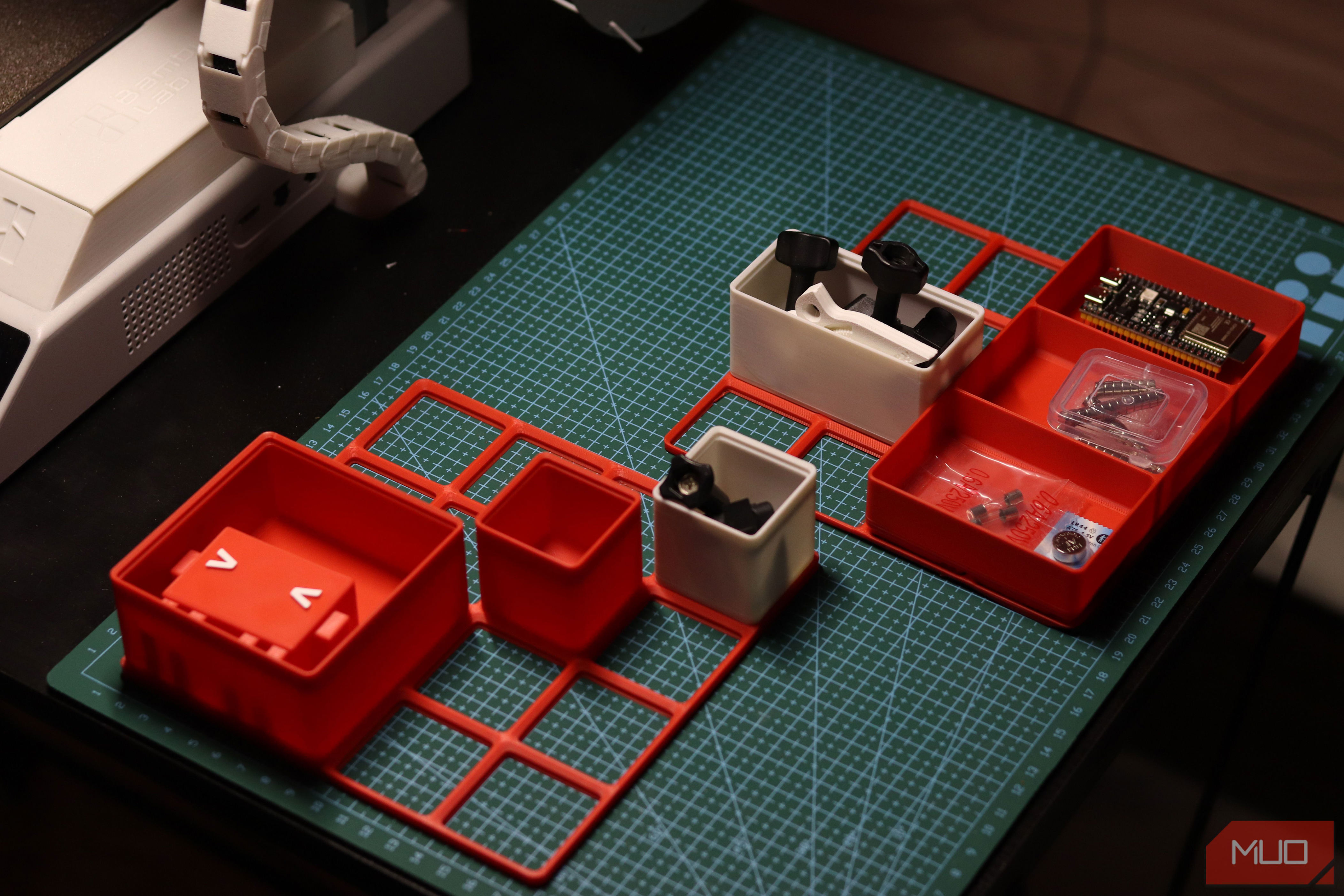 i-tried-the-3d-printed-organizer-the-internet-adores-and-i-want-my