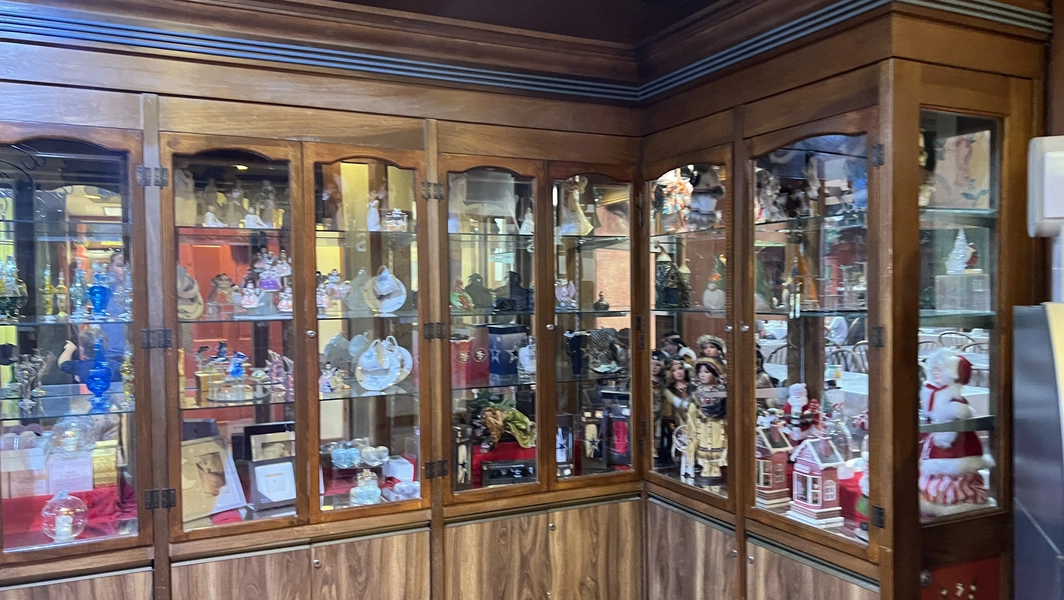 8 creative display ideas for collectibles and decor