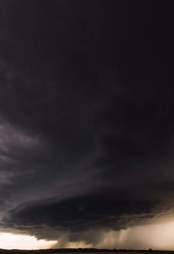 Is it a supercell yet? Understanding storm chasing and tornado formation