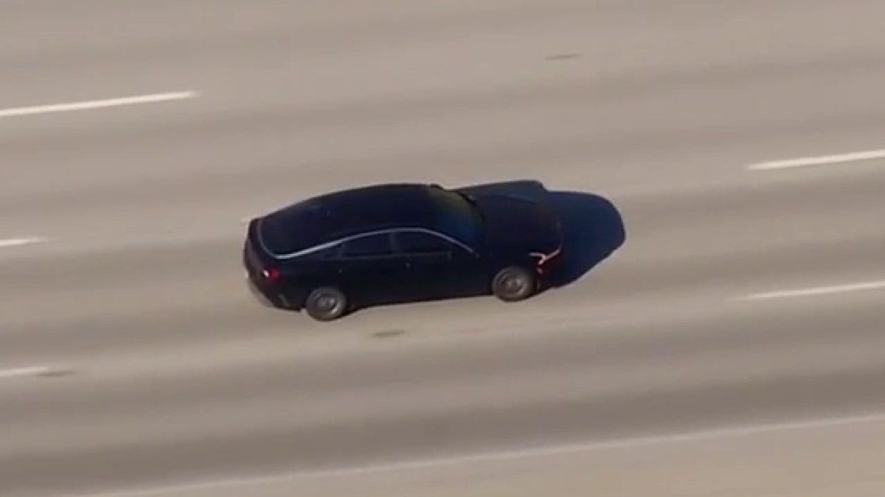 Police chase involving possibly armed suspect on 5 Freeway in Los ...