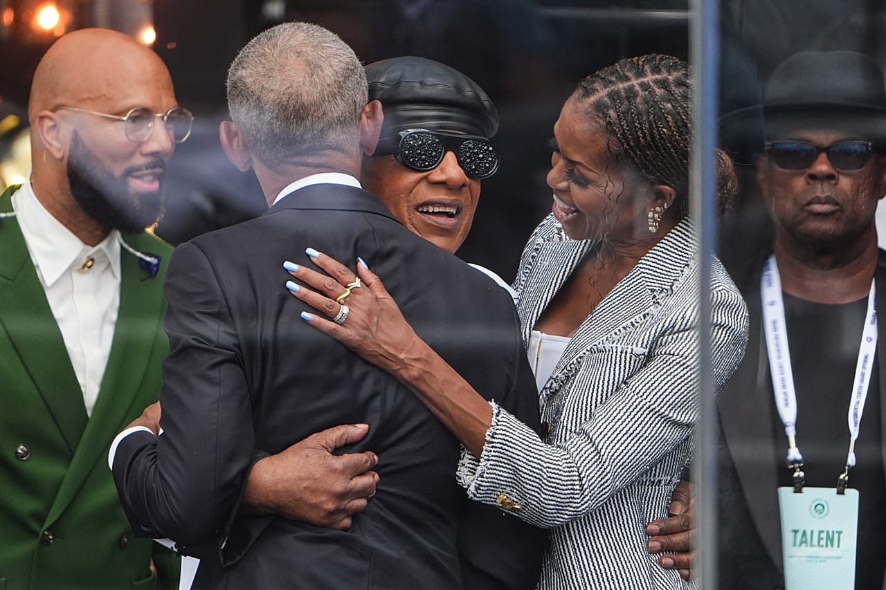 Estados Unidos: centro presidencial Obama abre com gala e farpas ...