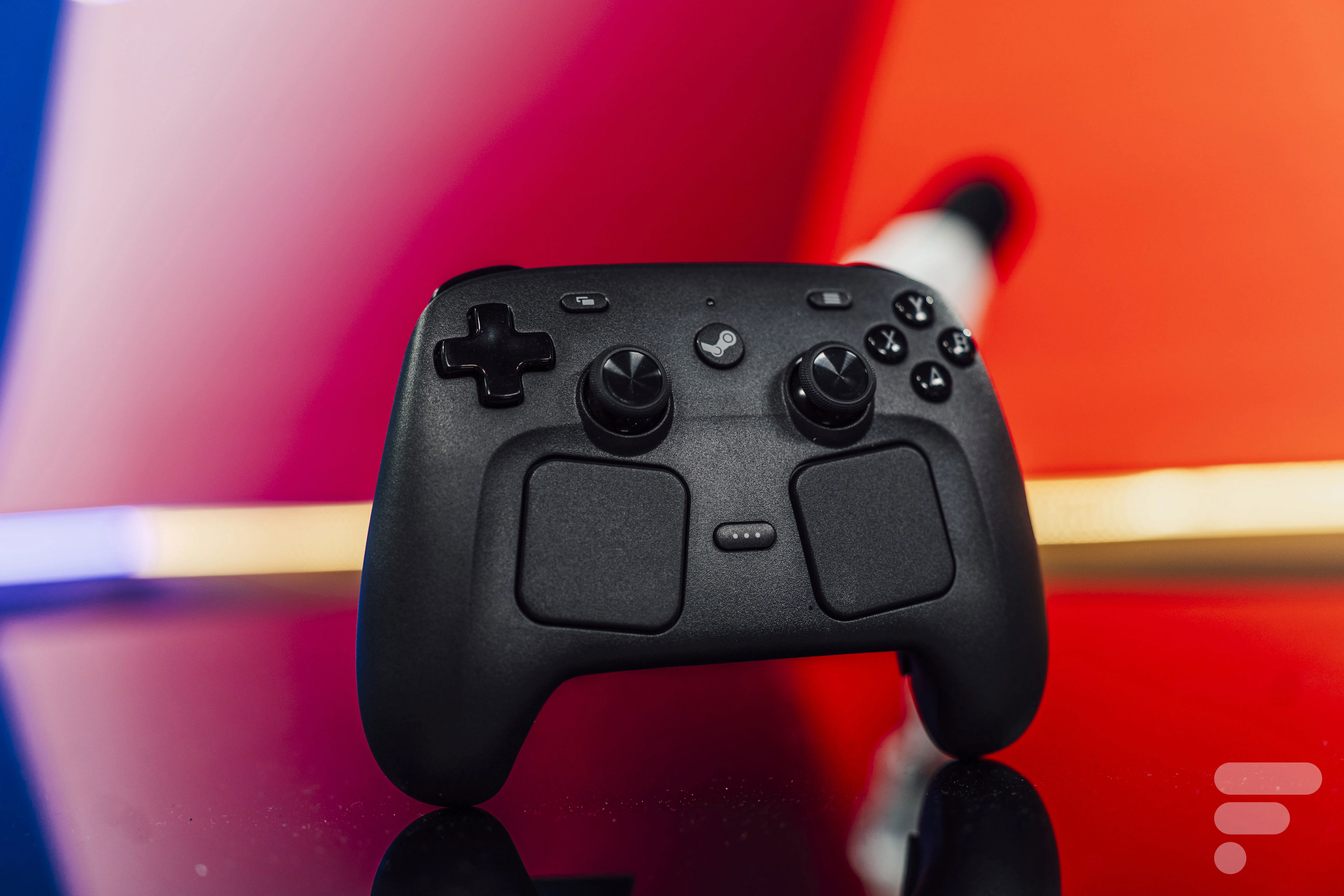 Commandé aujourd’hui, livré en 2027 : le Steam Controller est victime ...