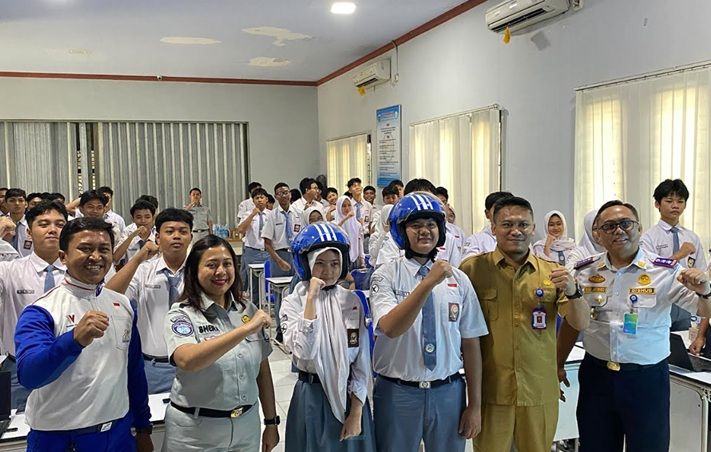 PT Wahana Makmur Sejati Bangun Budaya #Cari_Aman di 500 Pelajar Tangsel